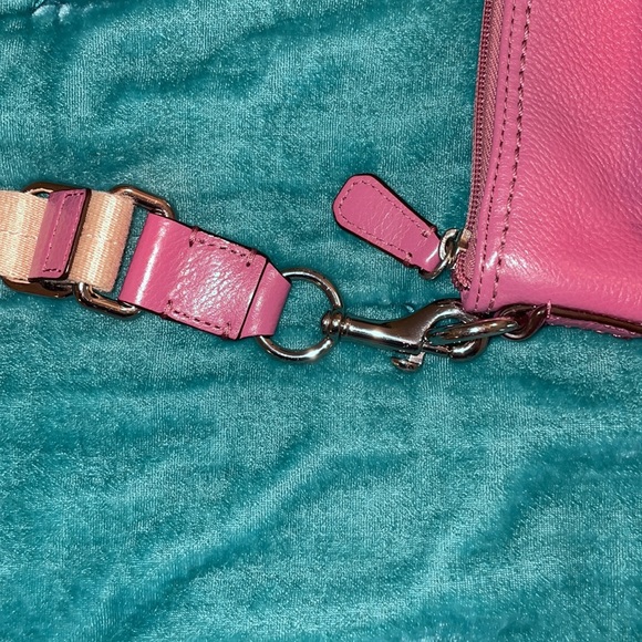 Coach Purple Leather purse with adjustable strap - Picture 5 of 8
